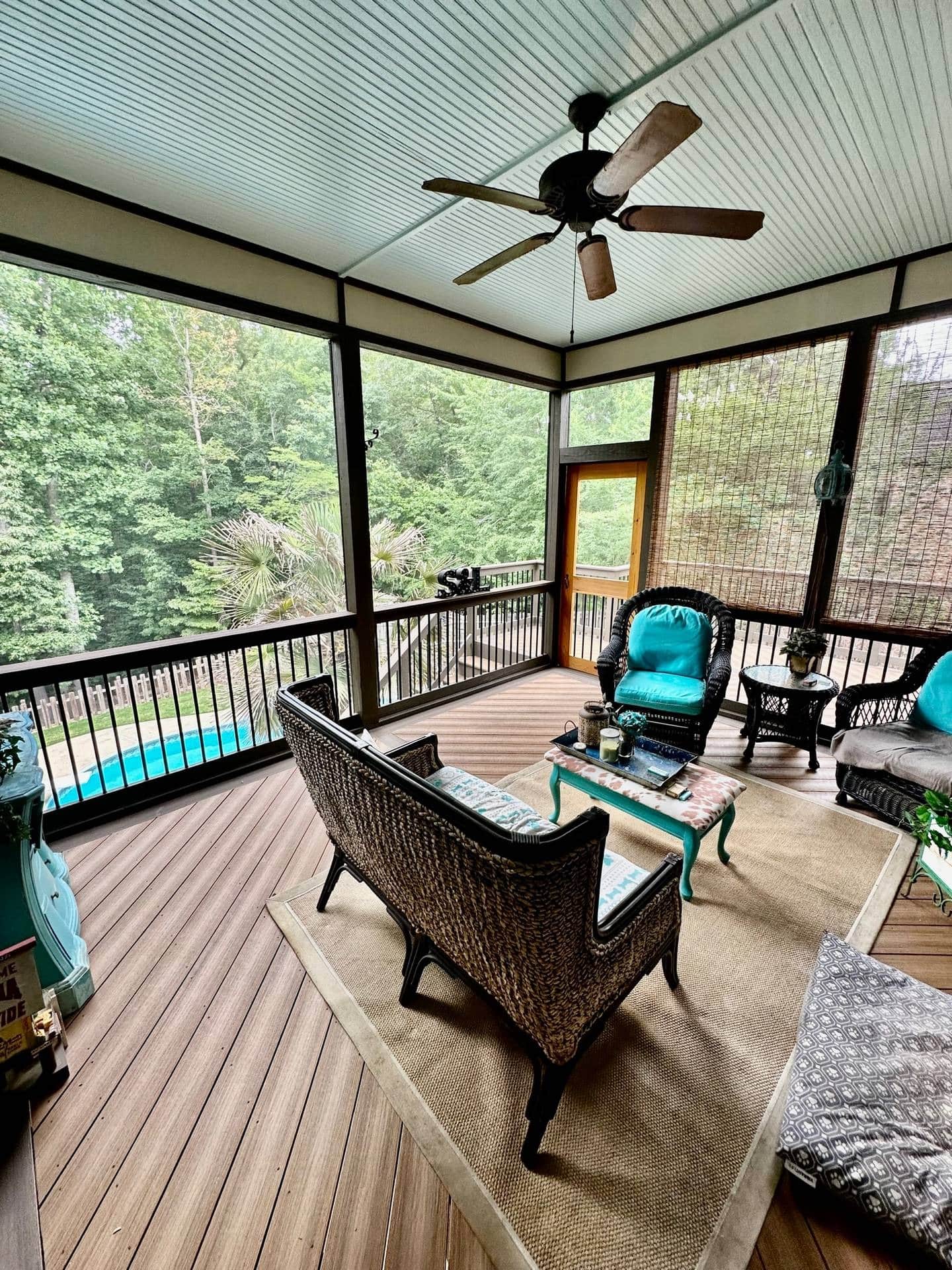 Sadler Alabama Decks and Exteriors Deckorator Voyage Composite Decking SCREENEZE Screen System Birmingham Pelham Helena Hoover Alabaster 07